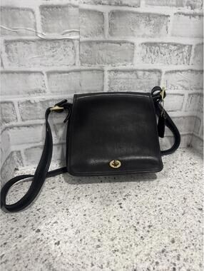 Vintage Coach Legacy Companion Flap Crossbody Bag in Black Leather